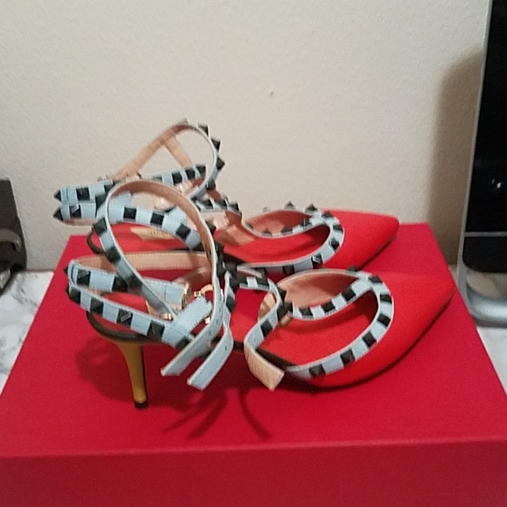 Valentino  shoes - Picture 3 of 8